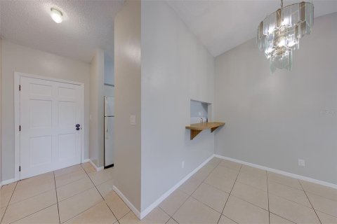Propiedad comercial en venta en Tarpon Springs, Florida, 4 dormitorios, 156.08 m2 № 2101722 - foto 5