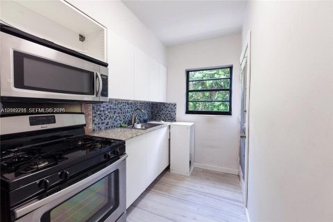 Copropriété à louer à Miami, Floride: 1 chambre, 58.34 m2 № 2240947 - photo 15