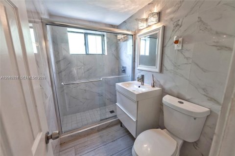 Copropriété à louer à Miami, Floride: 1 chambre, 58.34 m2 № 2240947 - photo 17