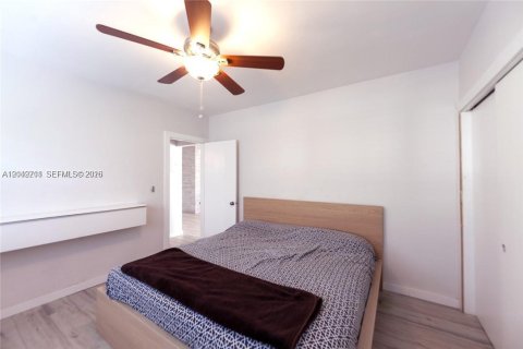 Copropriété à louer à Miami, Floride: 1 chambre, 58.34 m2 № 2240947 - photo 14