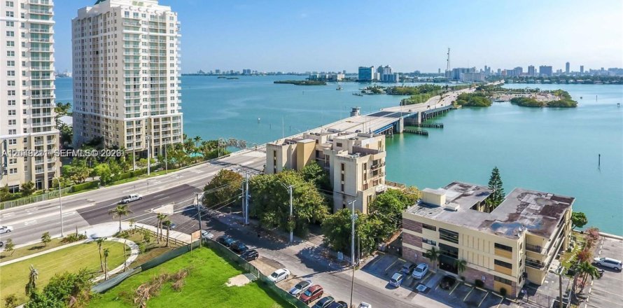 Condo à Miami, Floride, 1 chambre № 2240947