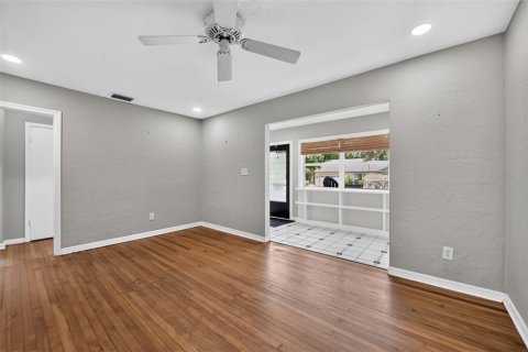 Casa en alquiler en Orlando, Florida, 2 dormitorios, 98.57 m2 № 2157603 - foto 6