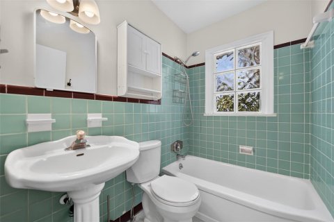 Casa en alquiler en Orlando, Florida, 2 dormitorios, 98.57 m2 № 2157603 - foto 21