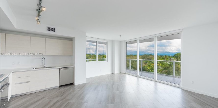 Condo à Miami, Floride, 2 chambres  № 2328559