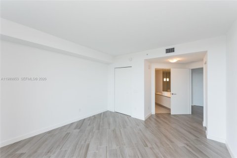 Copropriété à vendre à Miami, Floride: 2 chambres, 96.99 m2 № 2328559 - photo 9
