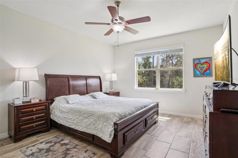 Casa en venta en Clermont, Florida, 4 dormitorios, 184.88 m2 № 1910902 - foto 18