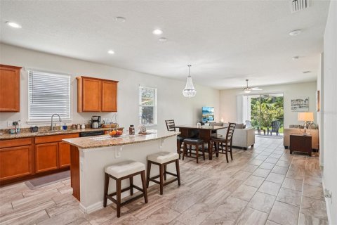 Casa en venta en Clermont, Florida, 4 dormitorios, 184.88 m2 № 1910902 - foto 6