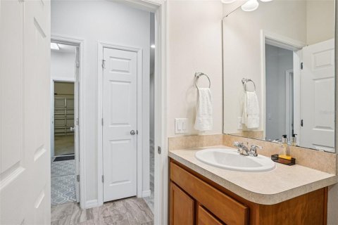 Casa en venta en Clermont, Florida, 4 dormitorios, 184.88 m2 № 1910902 - foto 29