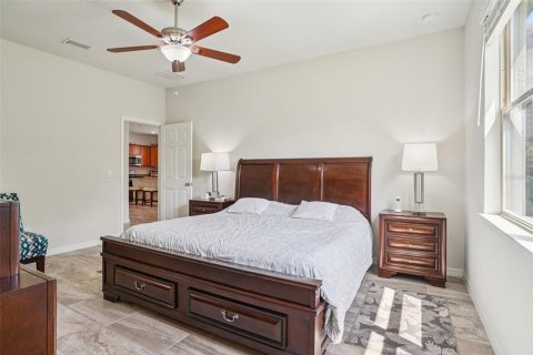 Casa en venta en Clermont, Florida, 4 dormitorios, 184.88 m2 № 1910902 - foto 19