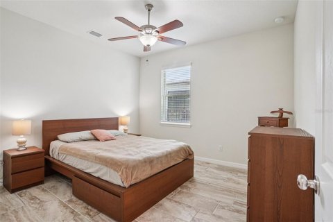 Casa en venta en Clermont, Florida, 4 dormitorios, 184.88 m2 № 1910902 - foto 26