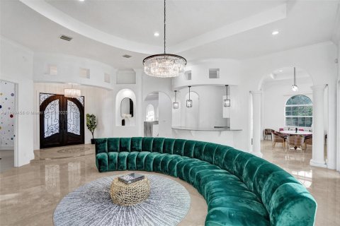 Villa ou maison à vendre à Davie, Floride: 9 chambres, 521.46 m2 № 1951100 - photo 25