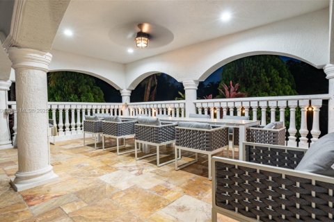 Villa ou maison à vendre à Davie, Floride: 9 chambres, 521.46 m2 № 1951100 - photo 16