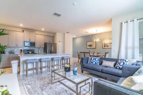 Adosado en alquiler en Davenport, Florida, 4 dormitorios, 177.81 m2 № 1534186 - foto 5