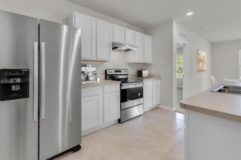 Casa en venta en Edgewater, Florida, 4 dormitorios, 155.33 m2 № 2383801 - foto 6