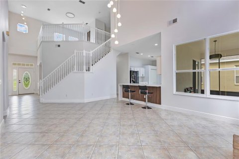House in Kissimmee, Florida 4 bedrooms, 252.69 sq.m. № 2427271 - photo 11