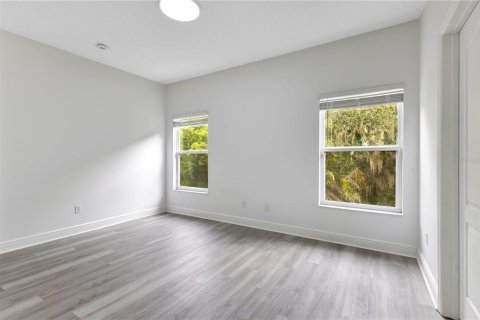 House in Kissimmee, Florida 4 bedrooms, 252.69 sq.m. № 2427271 - photo 20