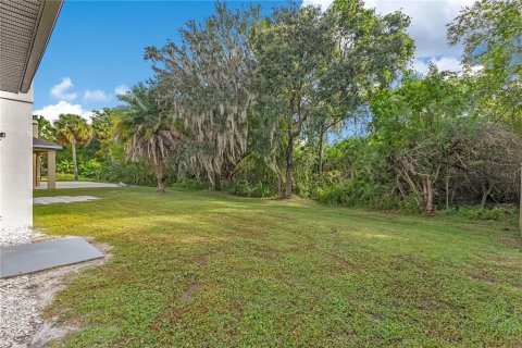 House in Kissimmee, Florida 4 bedrooms, 252.69 sq.m. № 2427271 - photo 26