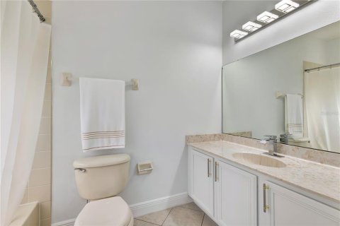 House in Kissimmee, Florida 4 bedrooms, 252.69 sq.m. № 2427271 - photo 22