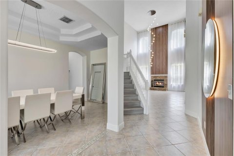 House in Kissimmee, Florida 4 bedrooms, 252.69 sq.m. № 2427271 - photo 3