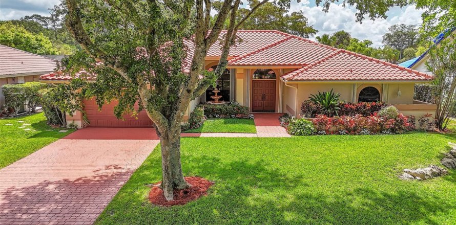 Casa en Coral Springs, Florida 4 dormitorios, 244.24 m2 № 1171353