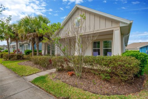 Villa ou maison à vendre à Land O' Lakes, Floride: 3 chambres, 213.86 m2 № 1718714 - photo 2