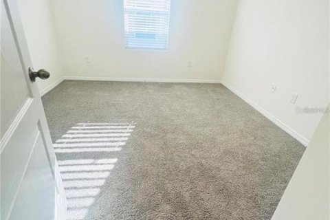 Villa ou maison à louer à Haines City, Floride: 4 chambres, 175.77 m2 № 1735213 - photo 6