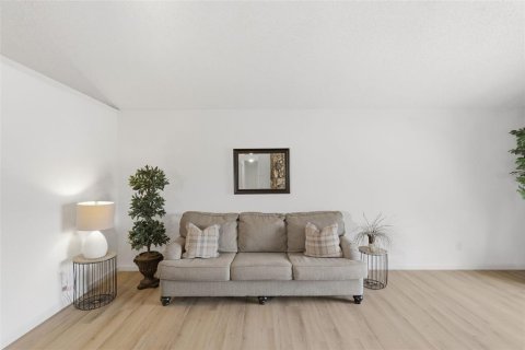 Villa ou maison à vendre à Orlando, Floride: 3 chambres, 134.24 m2 № 2196307 - photo 11