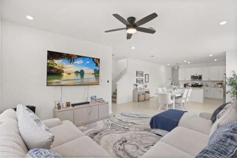 Villa ou maison à vendre à DeBary, Floride: 3 chambres, 198.35 m2 № 2291518 - photo 13