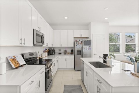 Villa ou maison à vendre à DeBary, Floride: 3 chambres, 198.35 m2 № 2291518 - photo 6
