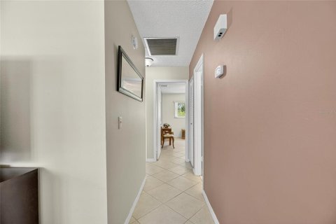 House in Sun City Center, Florida 2 bedrooms, 111.48 sq.m. № 1837650 - photo 21