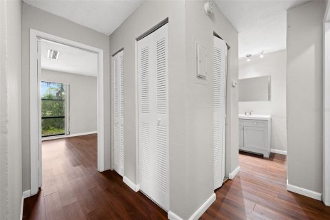 Copropriété à vendre à Gainesville, Floride: 2 chambres, 81.38 m2 № 2234347 - photo 25