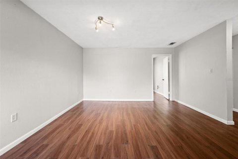 Copropriété à vendre à Gainesville, Floride: 2 chambres, 81.38 m2 № 2234347 - photo 20