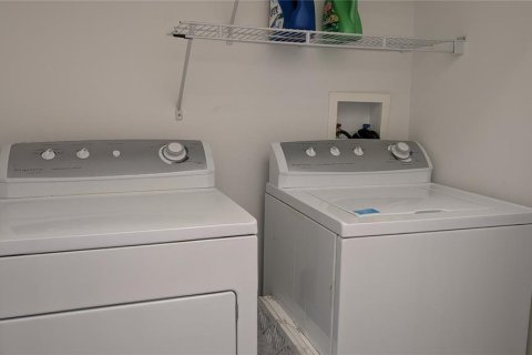 Adosado en alquiler en Odessa, Florida, 2 dormitorios, 115.2 m2 № 1857632 - foto 9
