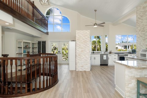 House in Tavernier, Florida 4 bedrooms, 297.66 sq.m. № 2261568 - photo 21