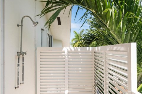 House in Tavernier, Florida 4 bedrooms, 297.66 sq.m. № 2261568 - photo 30