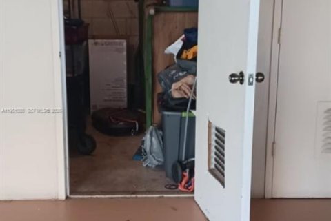 Copropriété à vendre à Plantation, Floride: 2 chambres, 115.38 m2 № 2009414 - photo 8