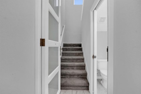 Villa ou maison à louer à Davenport, Floride: 4 chambres, 228.54 m2 № 1853866 - photo 13