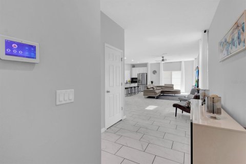 Villa ou maison à louer à Davenport, Floride: 4 chambres, 228.54 m2 № 1853866 - photo 4