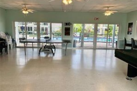 Condominio en venta en Fort Lauderdale, Florida, 2 dormitorios, 94.76 m2 № 2087368 - foto 19