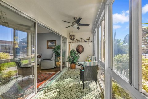 Condominio en venta en Fort Lauderdale, Florida, 2 dormitorios, 94.76 m2 № 2087368 - foto 16