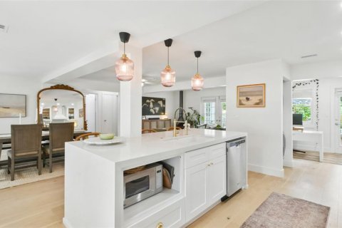 Casa en venta en Saint Petersburg, Florida, 2 dormitorios, 115.29 m2 № 1842309 - foto 6