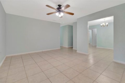House in Kissimmee, Florida 3 bedrooms, 164.99 sq.m. № 1757698 - photo 13
