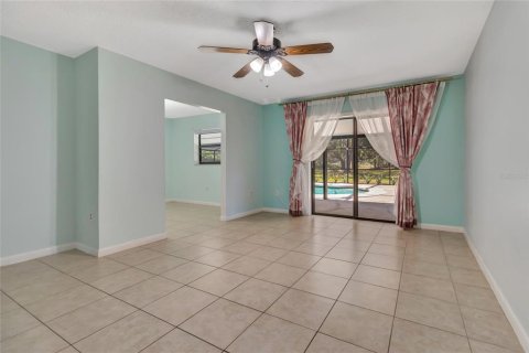 House in Kissimmee, Florida 3 bedrooms, 164.99 sq.m. № 1757698 - photo 12