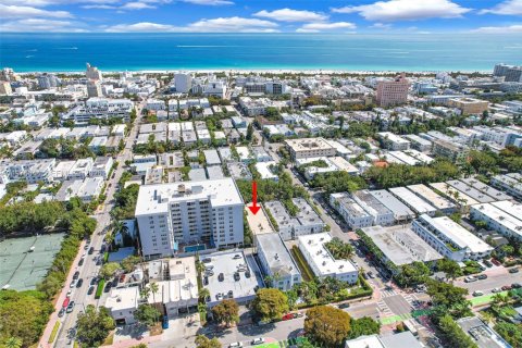 Condominio en venta en Miami Beach, Florida, 2 dormitorios, 85.47 m2 № 2040691 - foto 23
