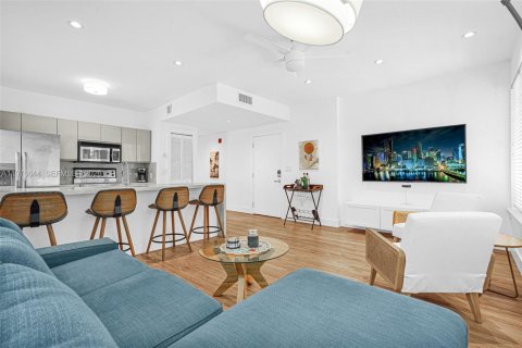 Condominio en venta en Miami Beach, Florida, 2 dormitorios, 85.47 m2 № 2040691 - foto 5