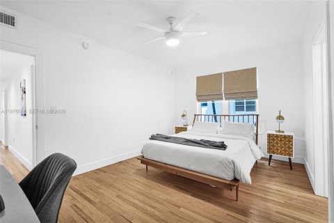 Condominio en venta en Miami Beach, Florida, 2 dormitorios, 85.47 m2 № 2040691 - foto 11