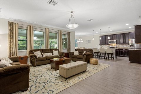 Casa en venta en Windermere, Florida, 6 dormitorios, 414.07 m2 № 1588865 - foto 3