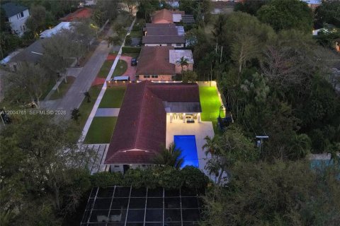 House in North Miami Beach, Florida 5 bedrooms № 2170543 - photo 7