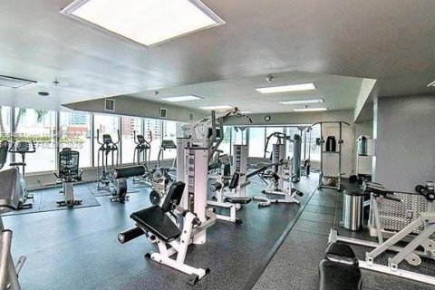 Condo in Miami, Florida, 2 bedrooms  № 2025058 - photo 28