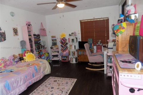 Condo in Miami, Florida, 2 bedrooms № 2243521 - photo 20